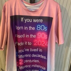Gildan Pink Graphic Women's Top